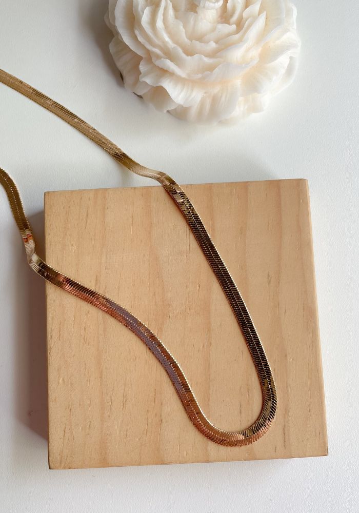 Collar Panza de Víbora