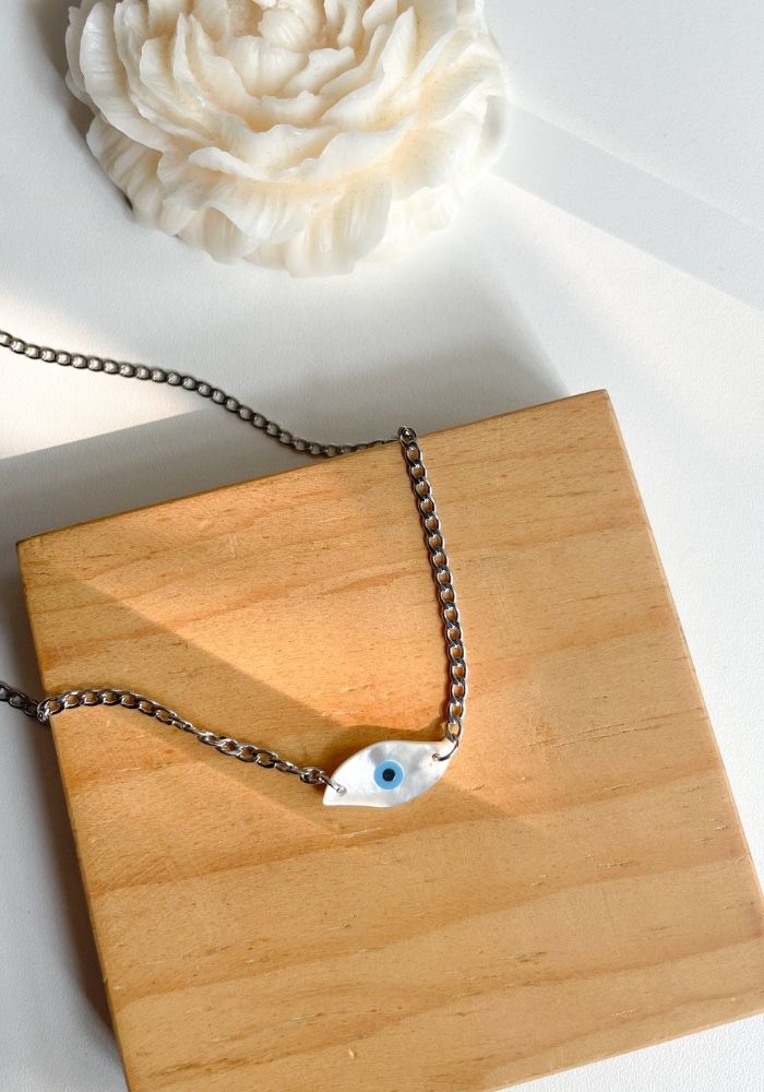Collar Ojo Azul