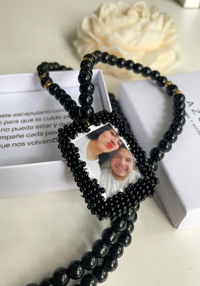 Escapulario Personalizado en Collar