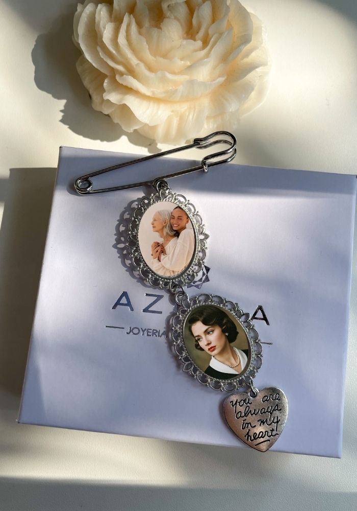 Broche Plateado Corazón