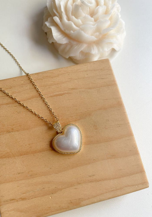 Collar Corazón Blanco