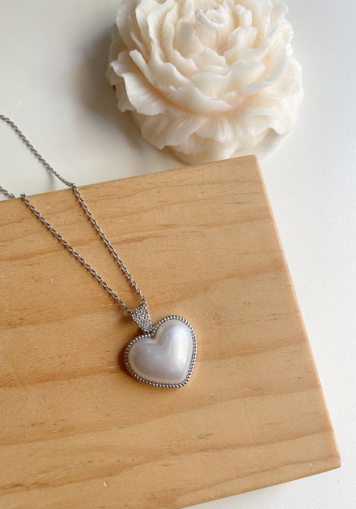 Collar Corazón Blanco