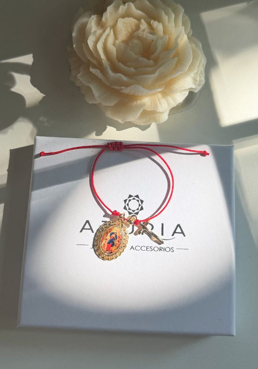 Pulsera Roja Nudos con Cruz